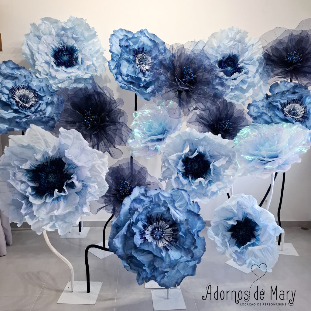 aluguel de flor gigante azul